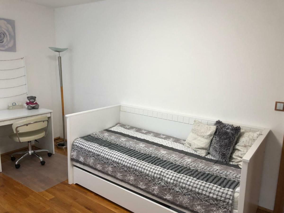 Apartment Tekelova 95M2 Prešov Buitenkant foto